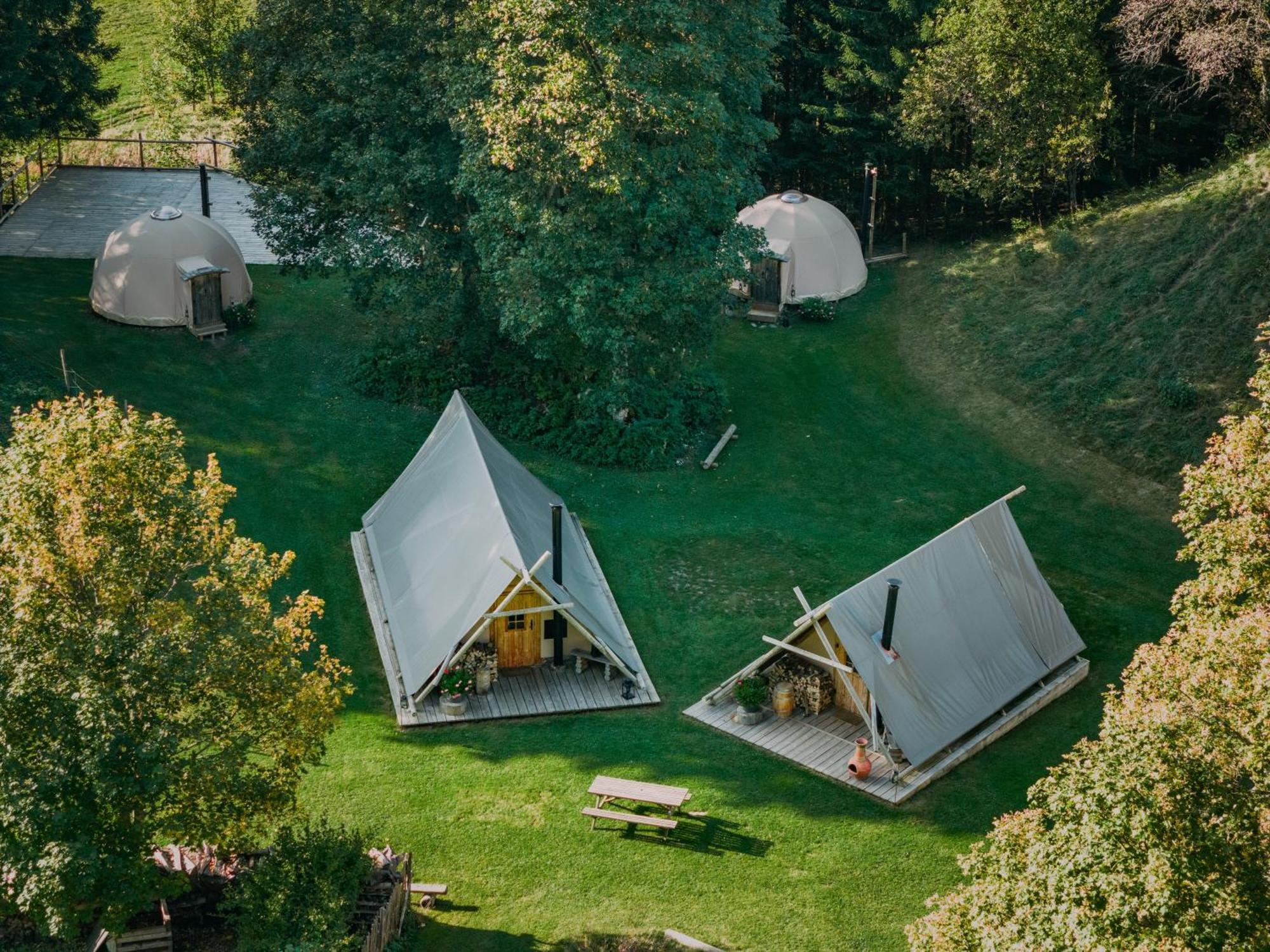 Altipik - Lodges Insolites Mont-Saxonnex Exterior photo