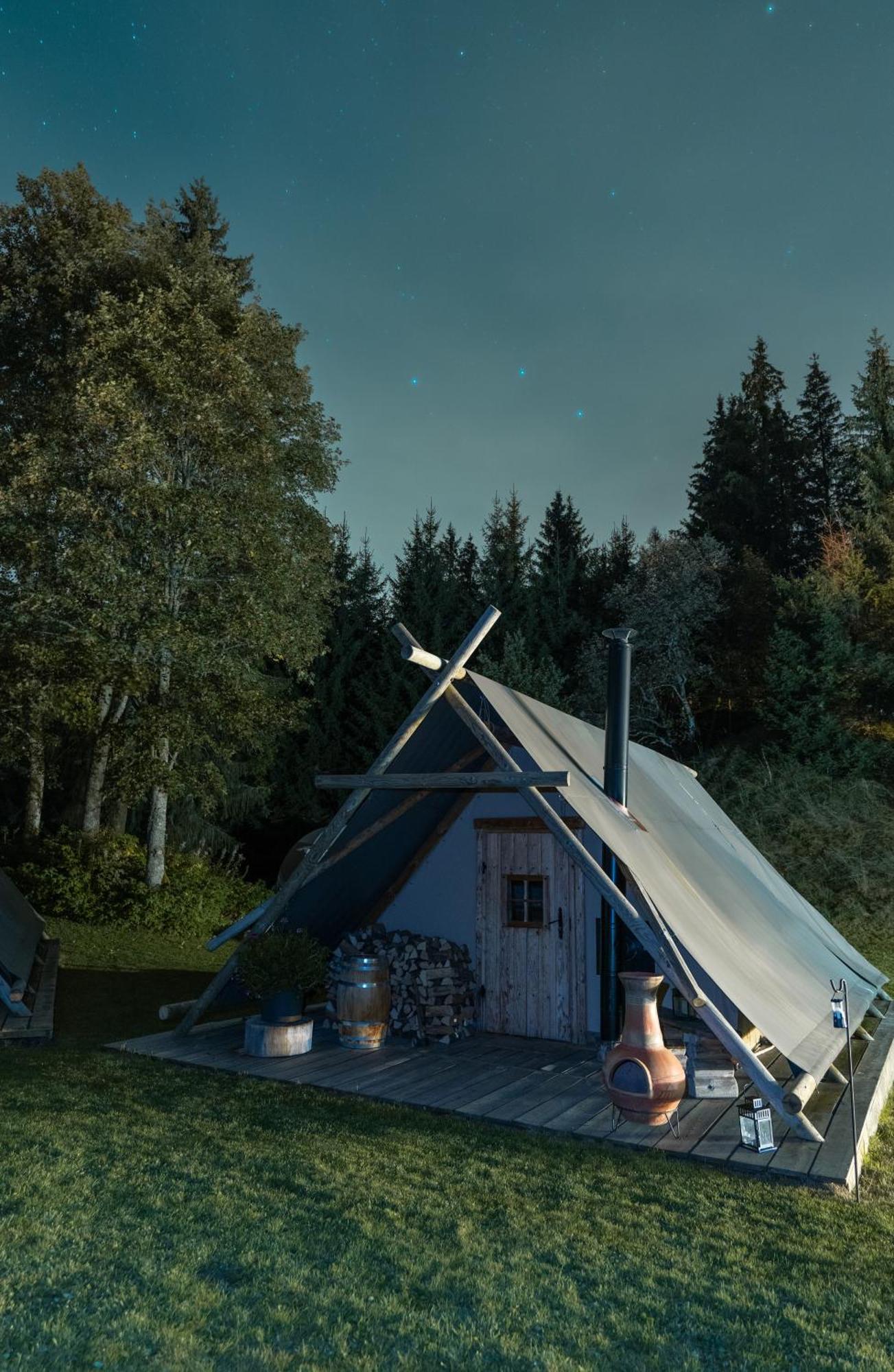 Altipik - Lodges Insolites Mont-Saxonnex Exterior photo